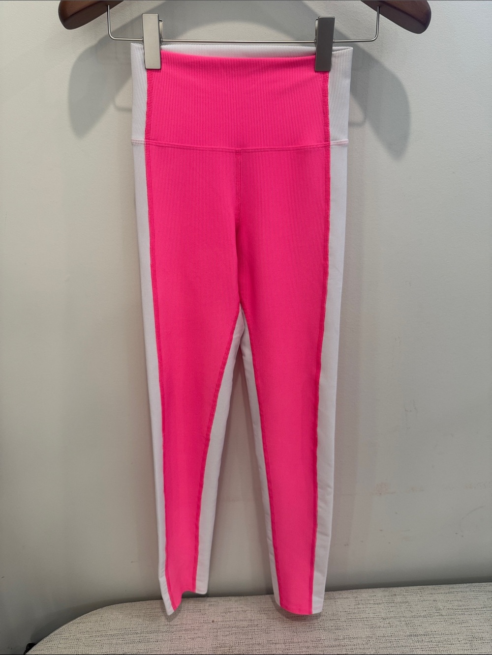 Beach Riot Small High-Waist Active Leggings - Hot Pink & White